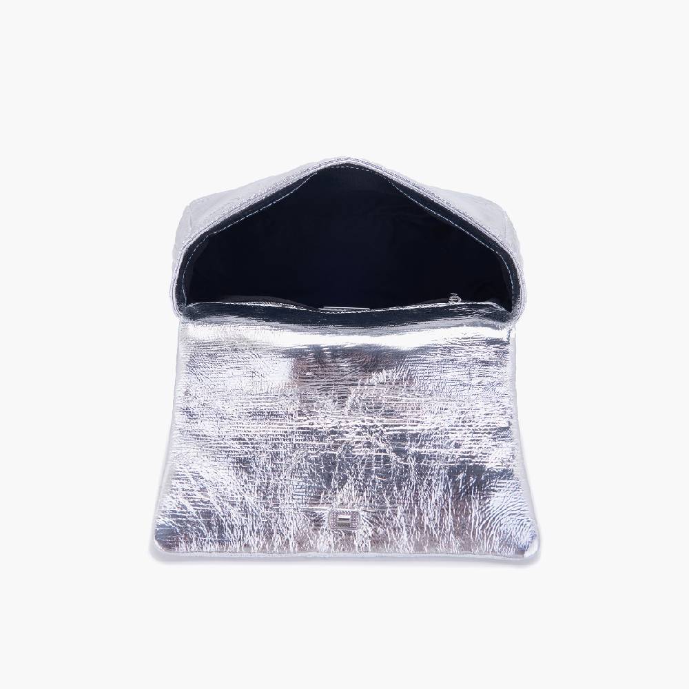 La Carrie BORSA A MANO SHINY SILVER Qualità