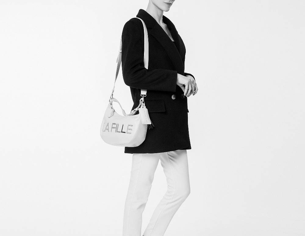 L.Pucci Rachel Metal Logo Line Black Qualità