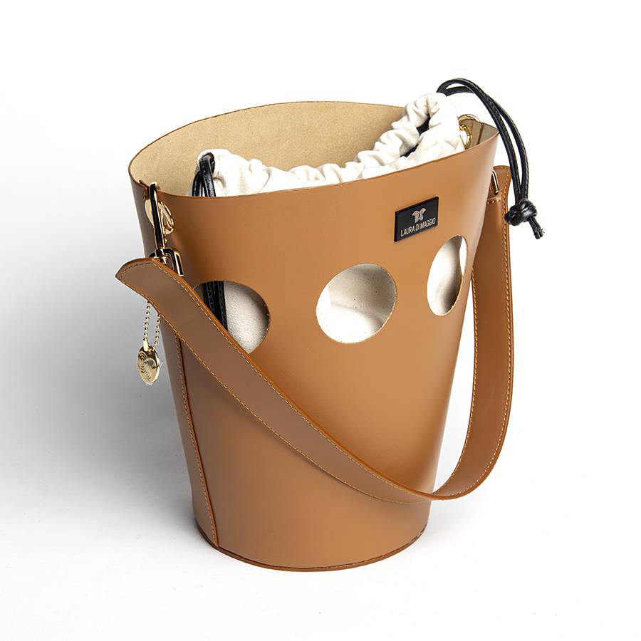Laura Di Maggio NOAH BUCKET – Borsa in pelle elegant traforata cuoio Shopping Online