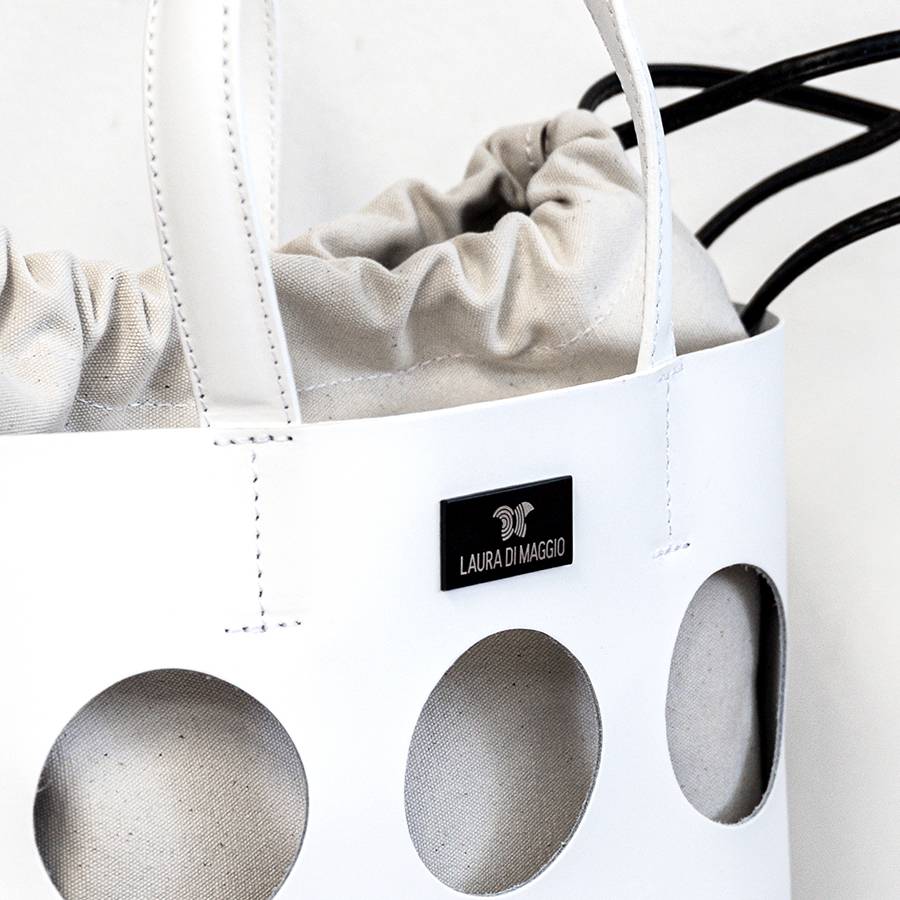 Laura Di Maggio NOAH TOTE – Borsa in pelle elegant traforata bianca Sottocosto