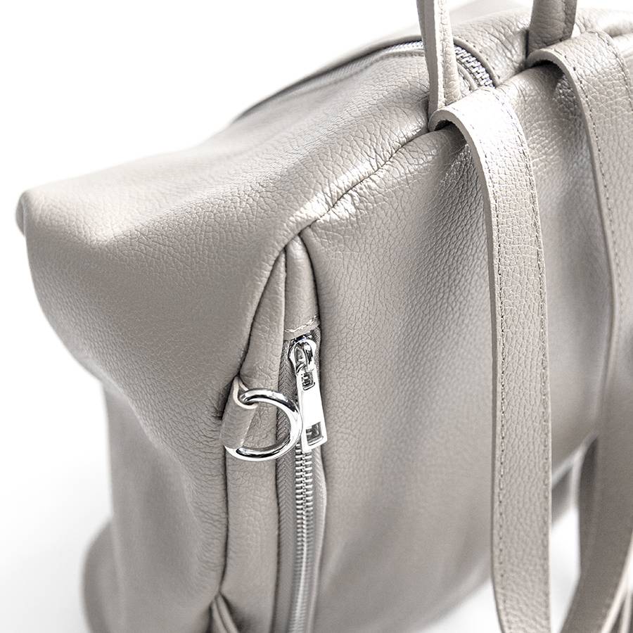 Laura Di Maggio FLIP – Zaino con zip in pelle panna Enormi risparmi
