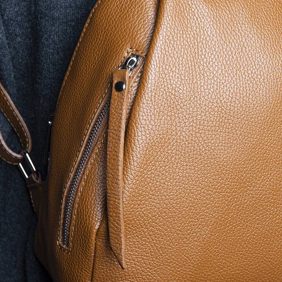 Laura Di Maggio ZIP – zainetto in pelle dollaro cuoio Moda