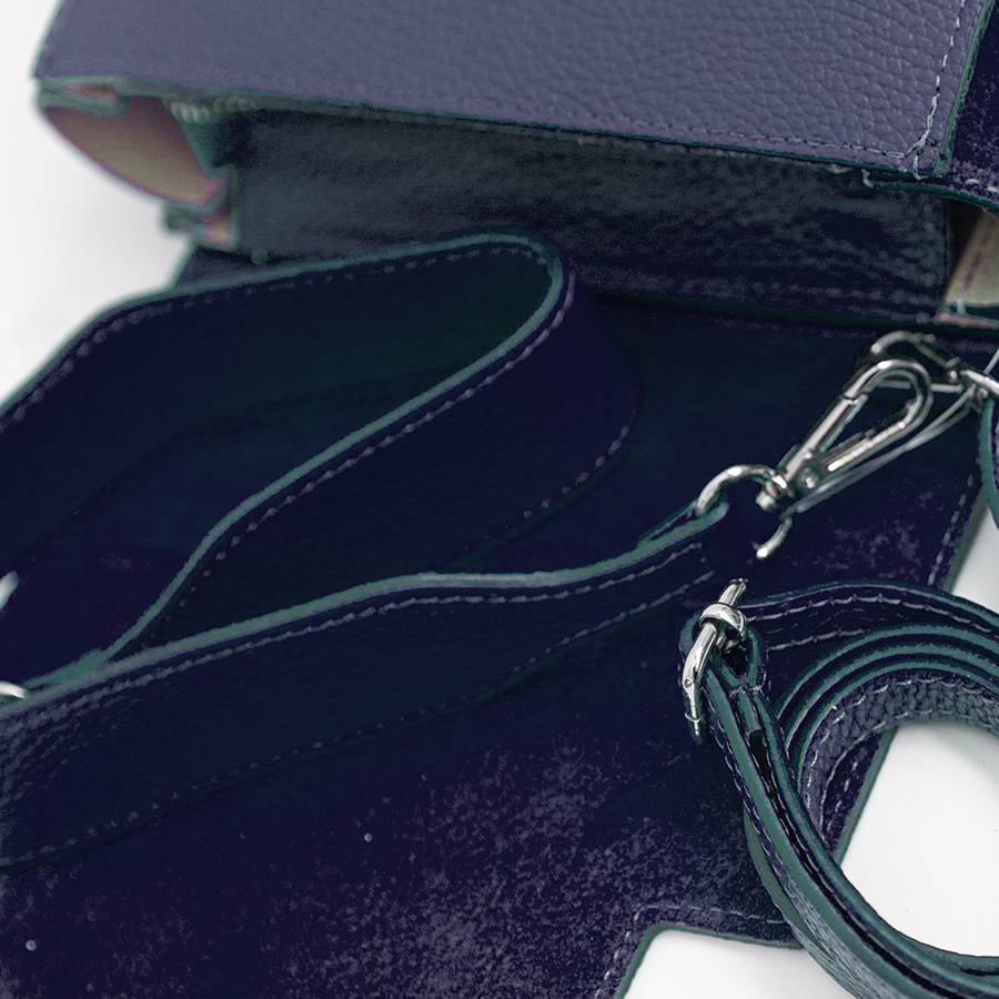 Laura Di Maggio BIJOUX – Postina in pelle dollaro e camoscio blu Italia