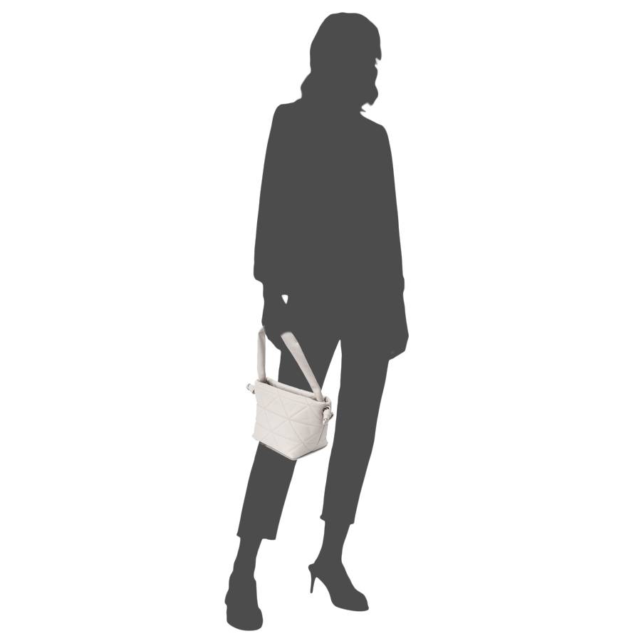 Laura Di Maggio RITA – borsa in pelle soft trapuntato latte Acquista Ora