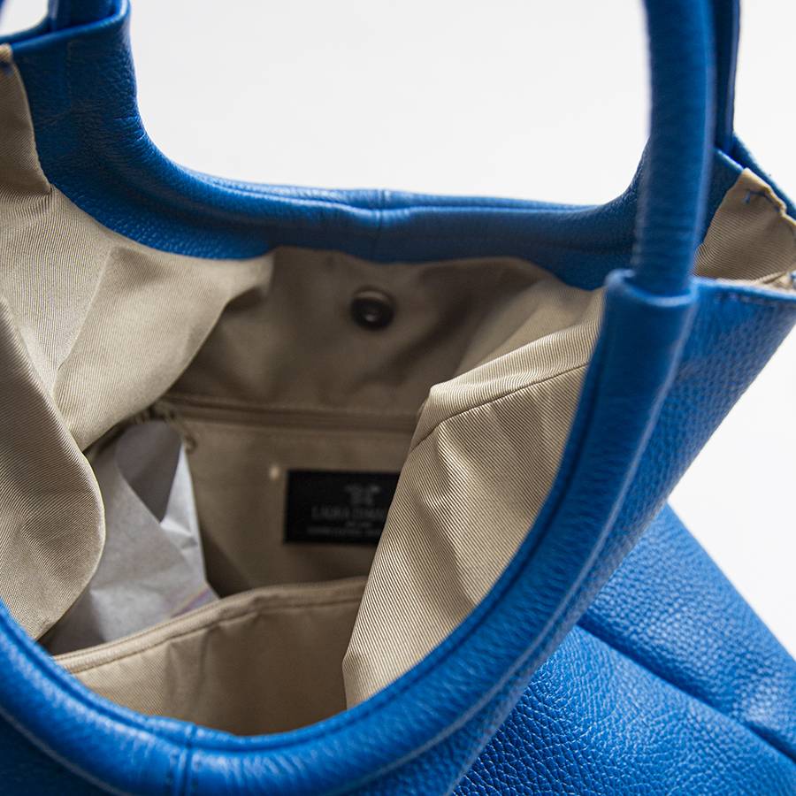 Laura Di Maggio INDIA – Maxi borsa con manico tondo in pelle blu Outlet