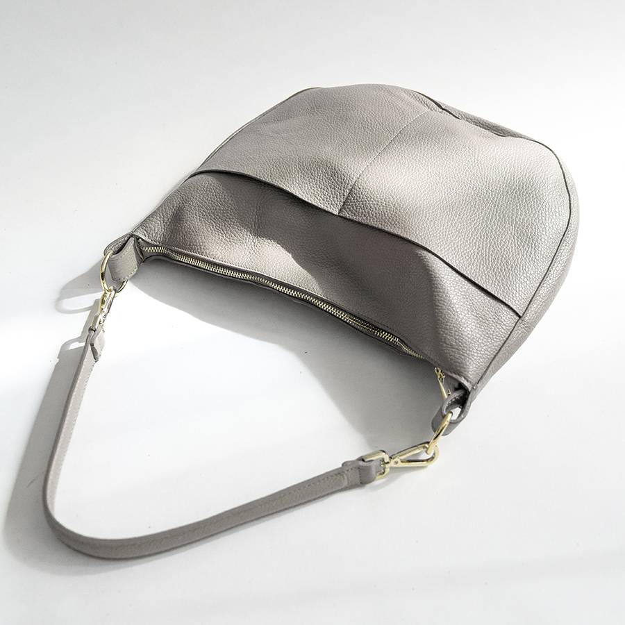Laura Di Maggio LOREN – Sacca con tasche in pelle latte In Vendita