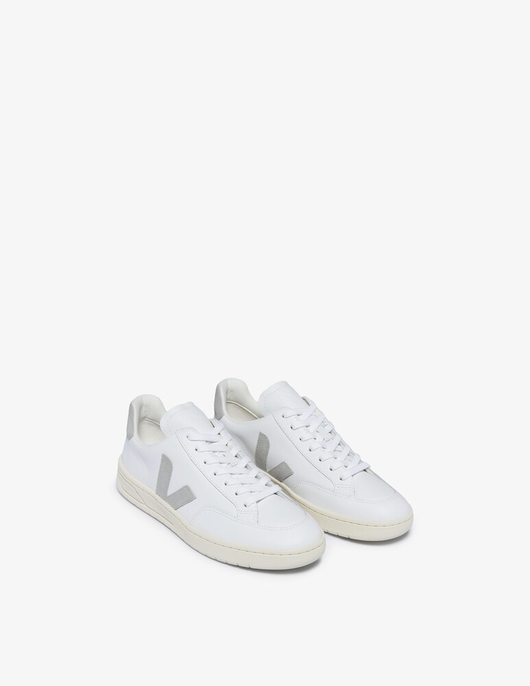 Veja Sneakers in pelle V-12 Shopping Online