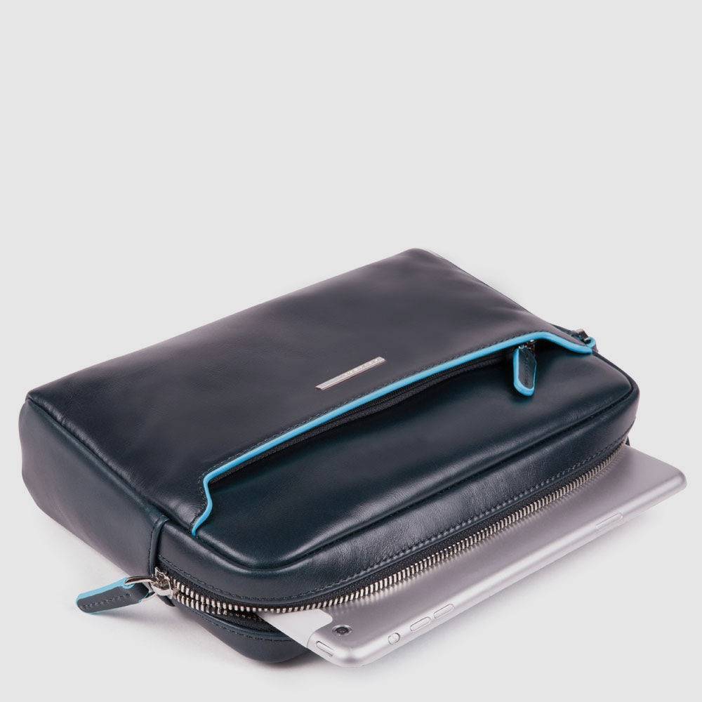 Piquadro iPad®mini clutch with removable wrist strap Vendita Economica