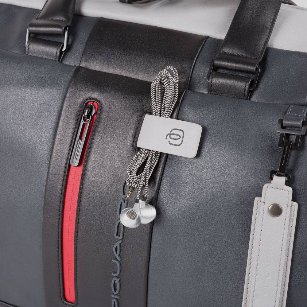 Piquadro Personalizable duffel bag with shoe compartment In Linea