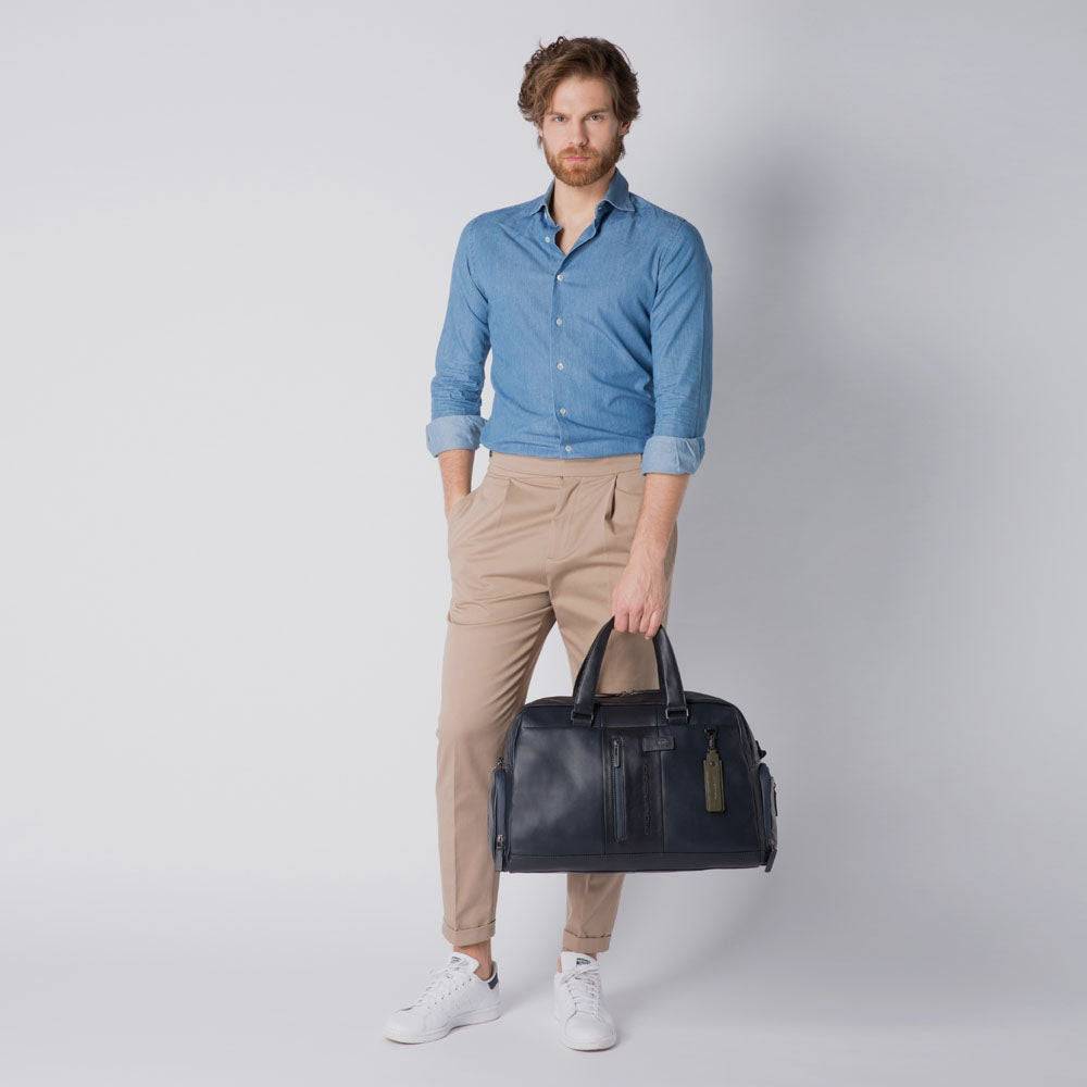 Piquadro Personalizable duffel bag with shoe compartment In Linea