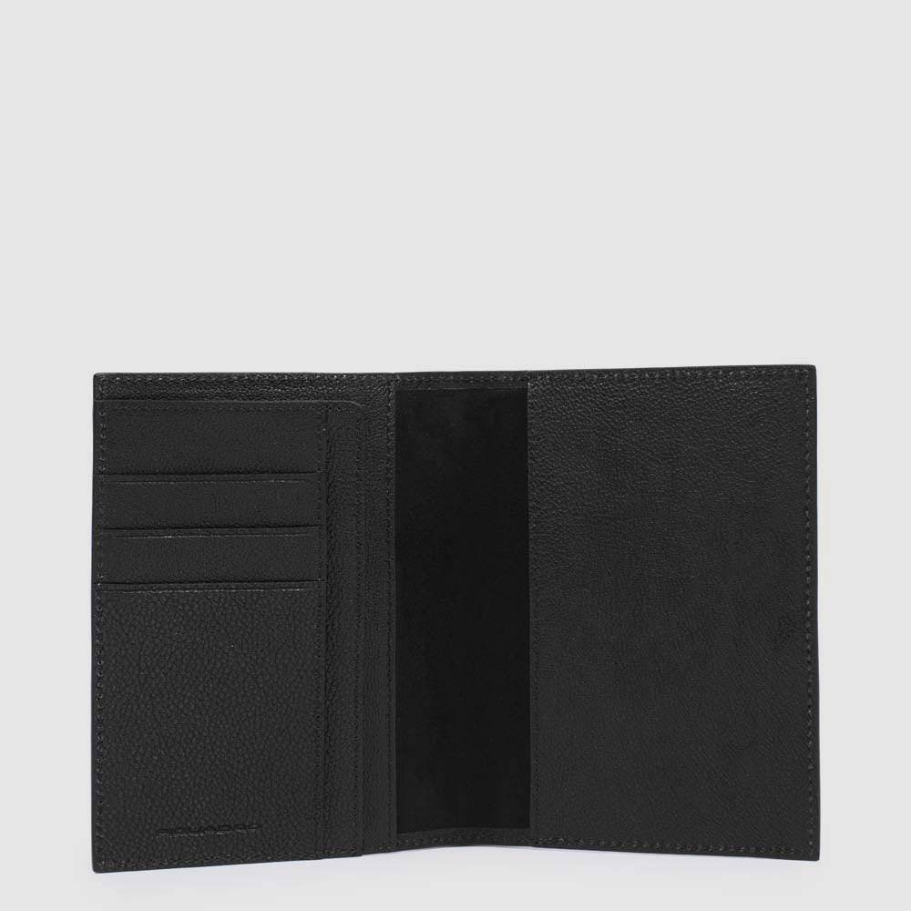 Piquadro Passport holder Online