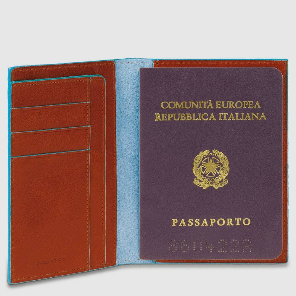 Piquadro Passport holder In Vendita