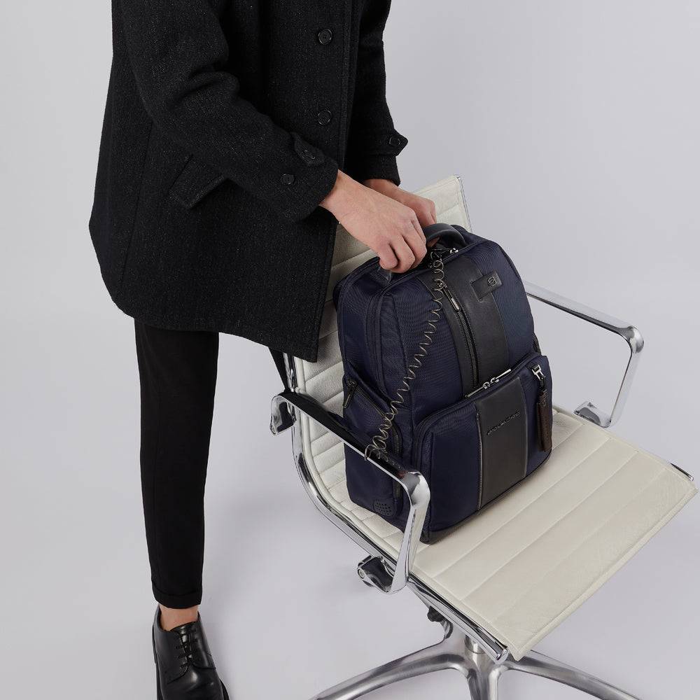 Piquadro PC and iPad backpack in recycled fabric with CONNE Prezzo di fabbrica