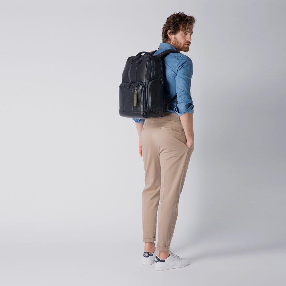 Piquadro Customizable, fast-check PC backpack with iPad® c Fino al 55% di sconto