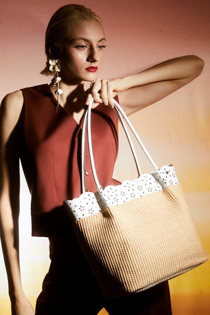 Roberta Gandolfi Diletta Shopping - Tote in rafia con balza in pelle laserata con tracolla staccabile Vendita