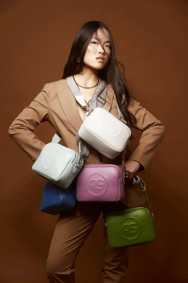 Roberta Gandolfi Roberta Pelle camera e crossbody in pelle con doppio scomparto e tracolla staccabile In Linea