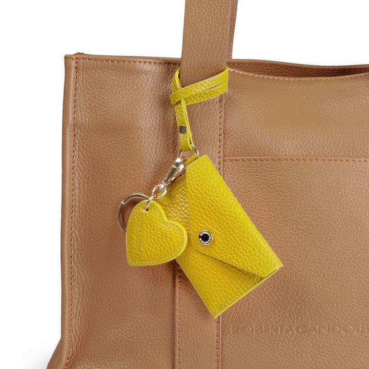 Roberta Gandolfi Tessa shopping in pelle con charms colorato e pratica tasca esterna Sconto