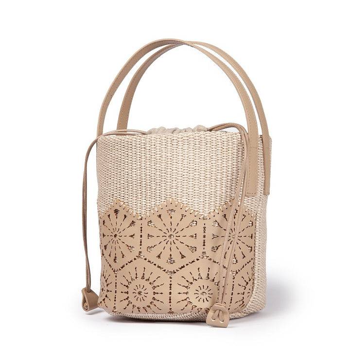 Roberta Gandolfi Giulia Bucket in rafia e pelle il pannello tagliato al laser è interamente cucito a mano con tracolla staccabile Promozione Limitata