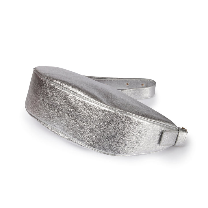 Roberta Gandolfi Micol Banana cross body in vitello martellato metal con tracolla regolabile I Più Venduti