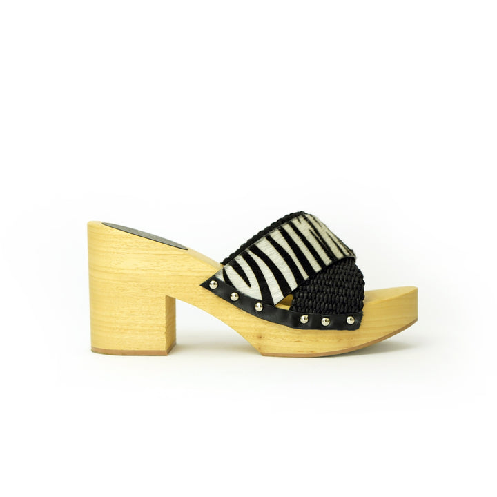 Roberta Gandolfi Diva Zebra sandali in legno incrociato con platform in rafia e pony stampa animalier Vendita Calda