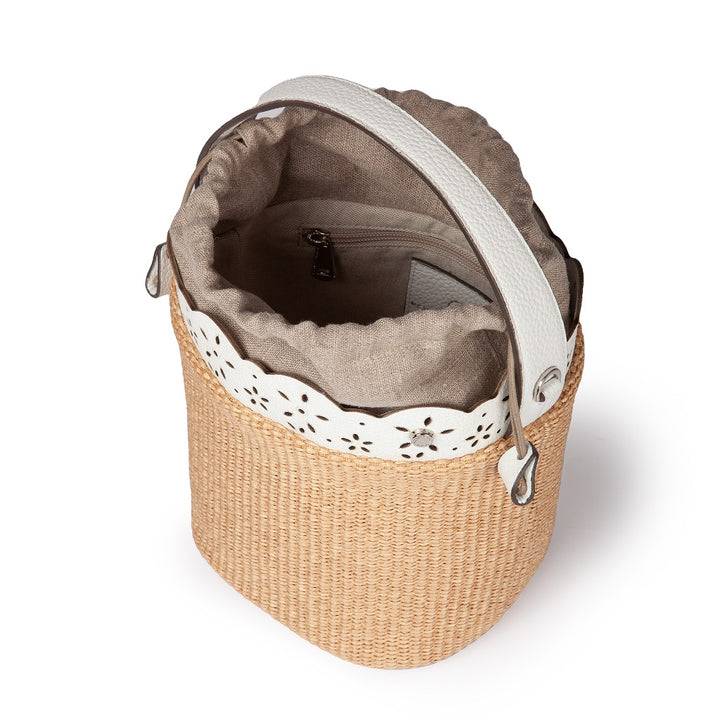 Roberta Gandolfi Diletta Bucket in rafia con balza in pelle laserata con tracolla staccabile Nuovi prodotti