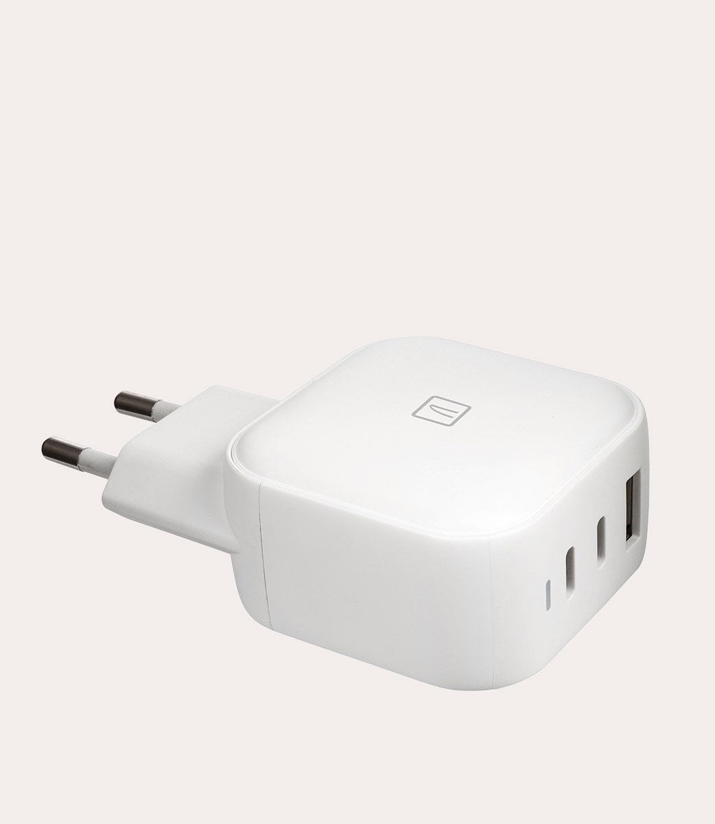 Tucano Caricabatteria multiplo da parete USB-A/USB-C GaN da 65W 2025