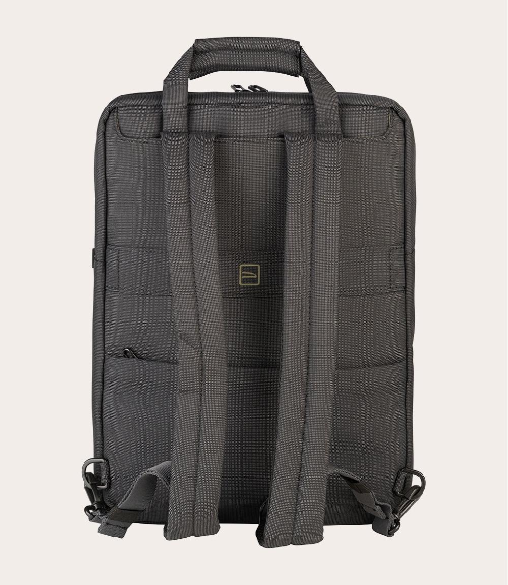 Tucano Zaino slim per MacBook Pro 16" e laptop 15.6" Fino Al -60%