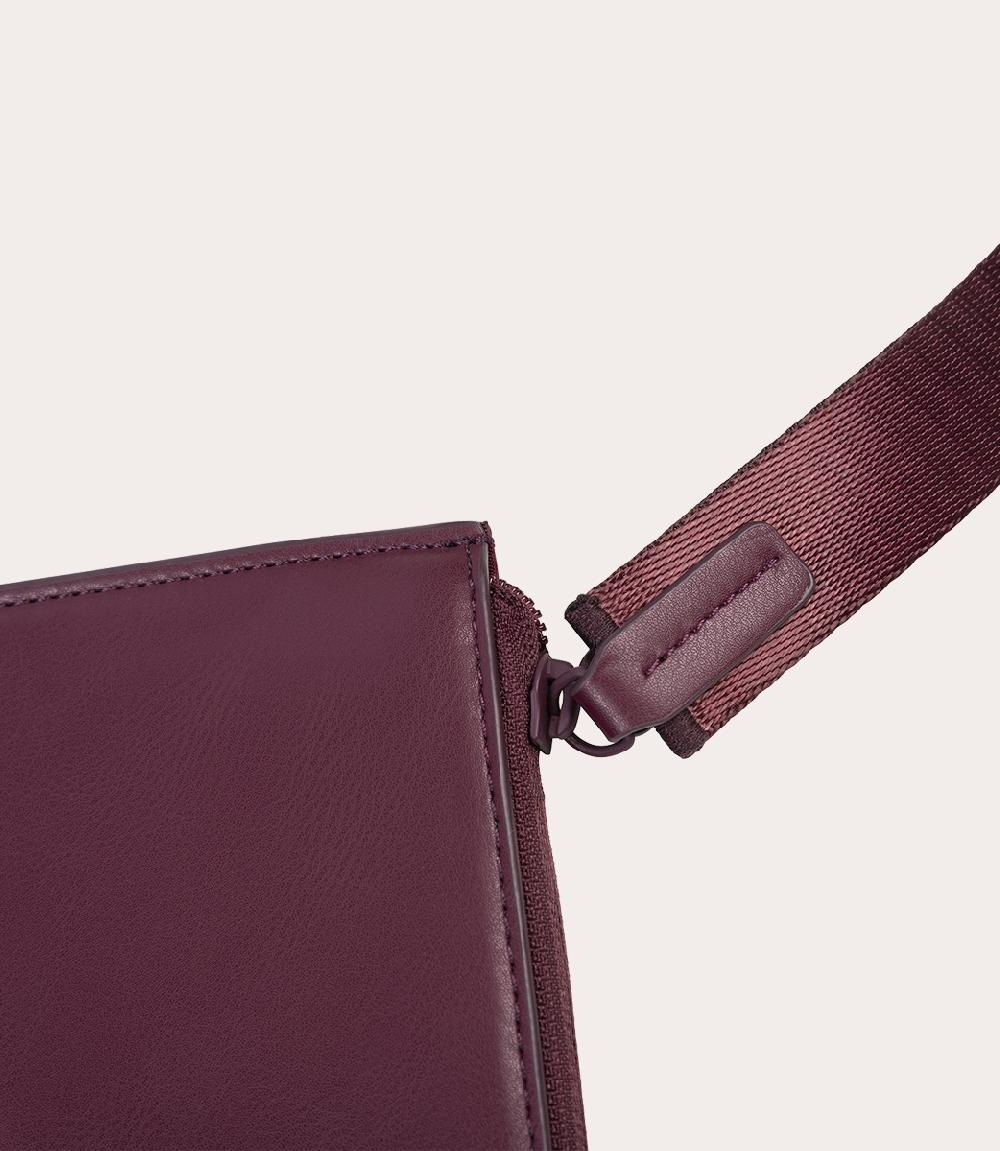 Tucano Custodia per documenti o MacBook fino a 13'' In Saldo
