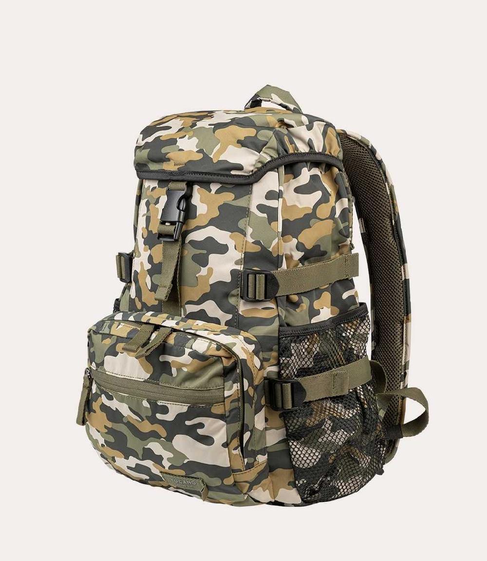 Tucano Zaino in tessuto realizzato con plastica riciclata Sconto
