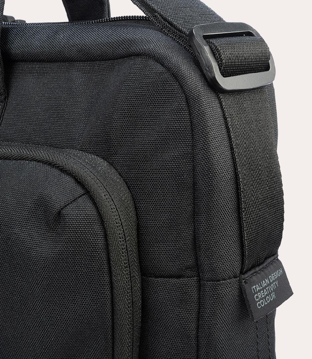 Tucano Borsa per laptop fino a 17.3" Saldi Di Fabbrica