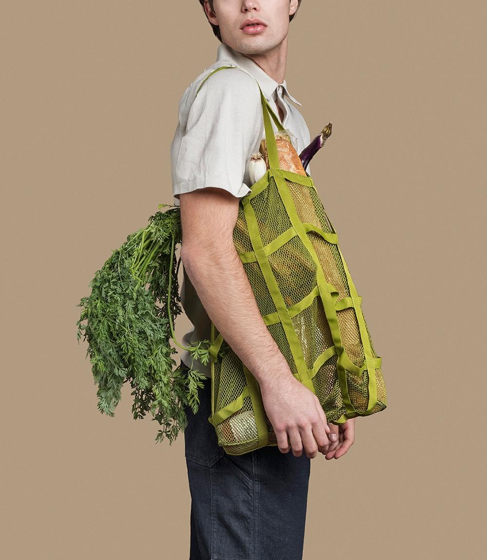 Tucano Borsa shopper pieghevole in rete ottenuta dalla plastica riciclata In Saldo