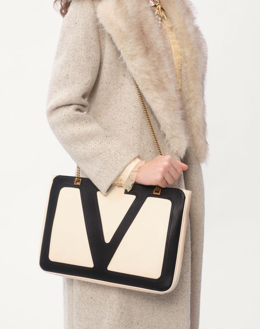 Valentino Handbags Borsa Shopping Media Valentino Garavani Viva Superstar In Nappa per Donna in Nero/marrone | Valentino IT Nuovo
