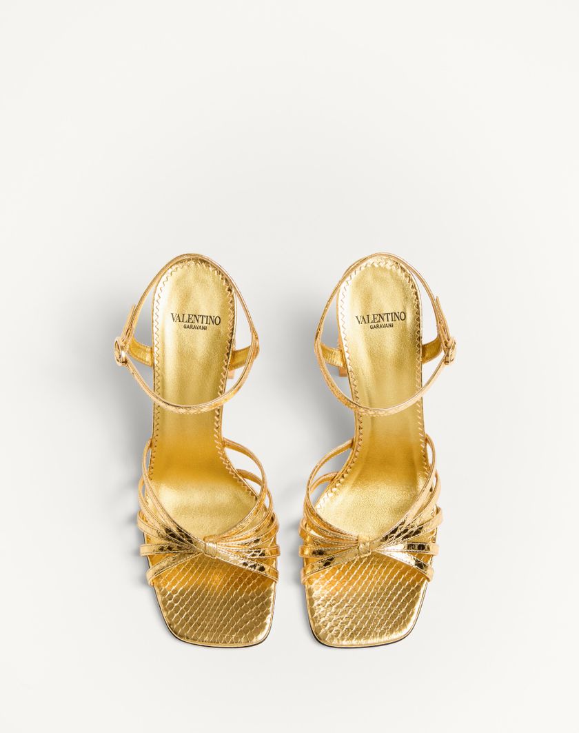 Valentino Handbags Sandalo Preshoes In Ayers Laminato Con Cristalli 90mm per Donna in Oro/crystal | Valentino IT Offerta