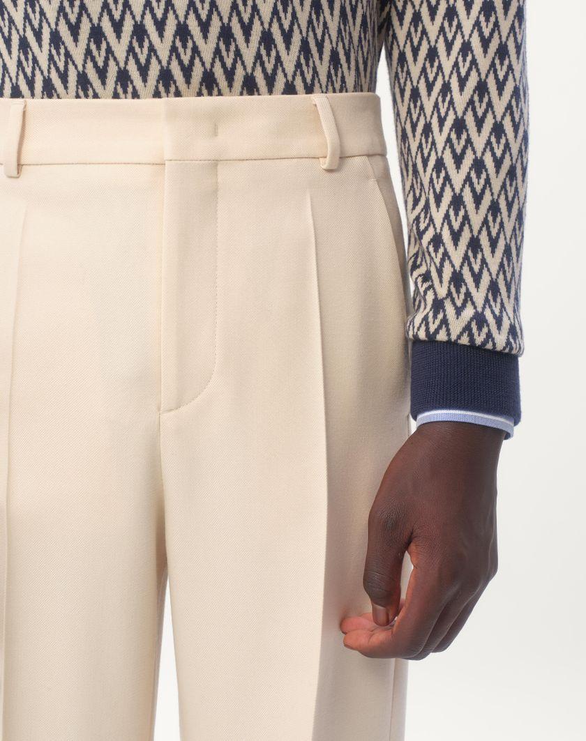Valentino Handbags Pantalone In Gabardina Di Lana Con Risvolto per Uomo in Burro | Valentino IT Novità
