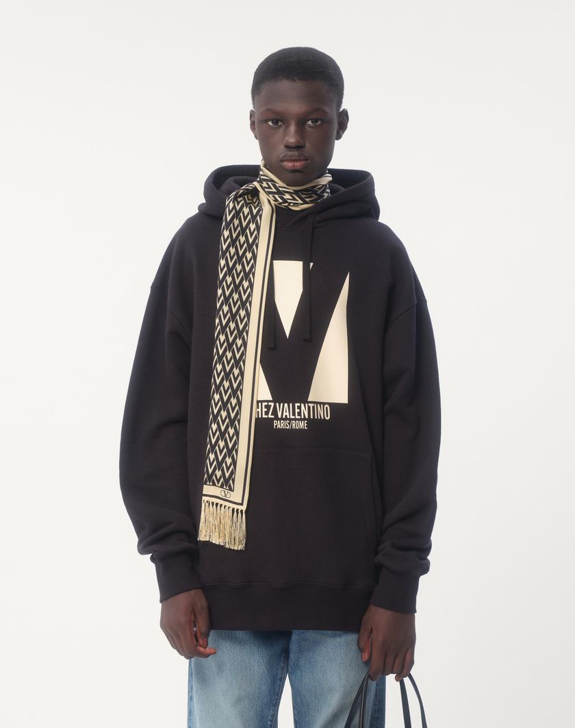 Valentino Handbags Scarf Bandeaux Toute La V In Seta Con Frange per Uomo in Crema/nero | Valentino IT Hotsell
