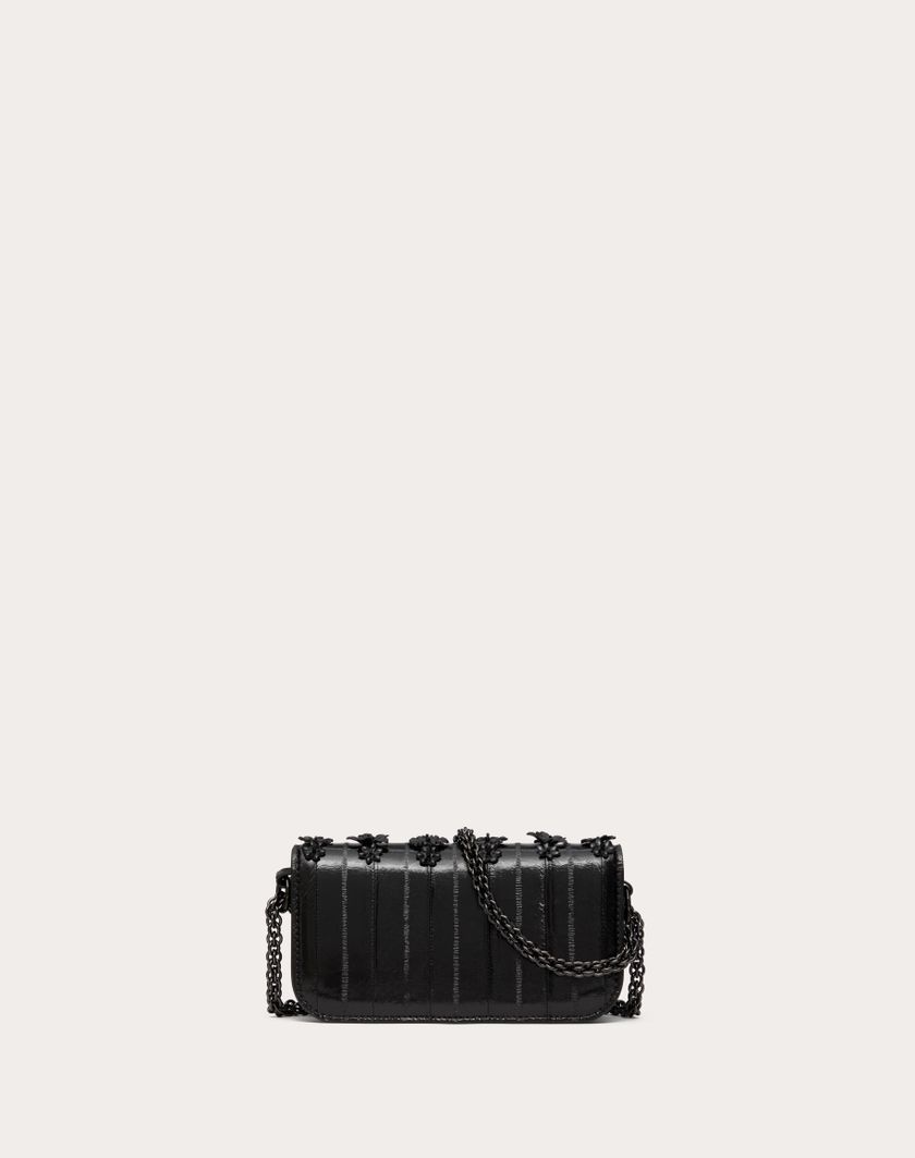 Valentino Handbags Borsa Piccola A Spalla Valentino Garavani Locò Ricamata In Anguilla per Donna in Nero | Valentino IT Prezzo Ridotto