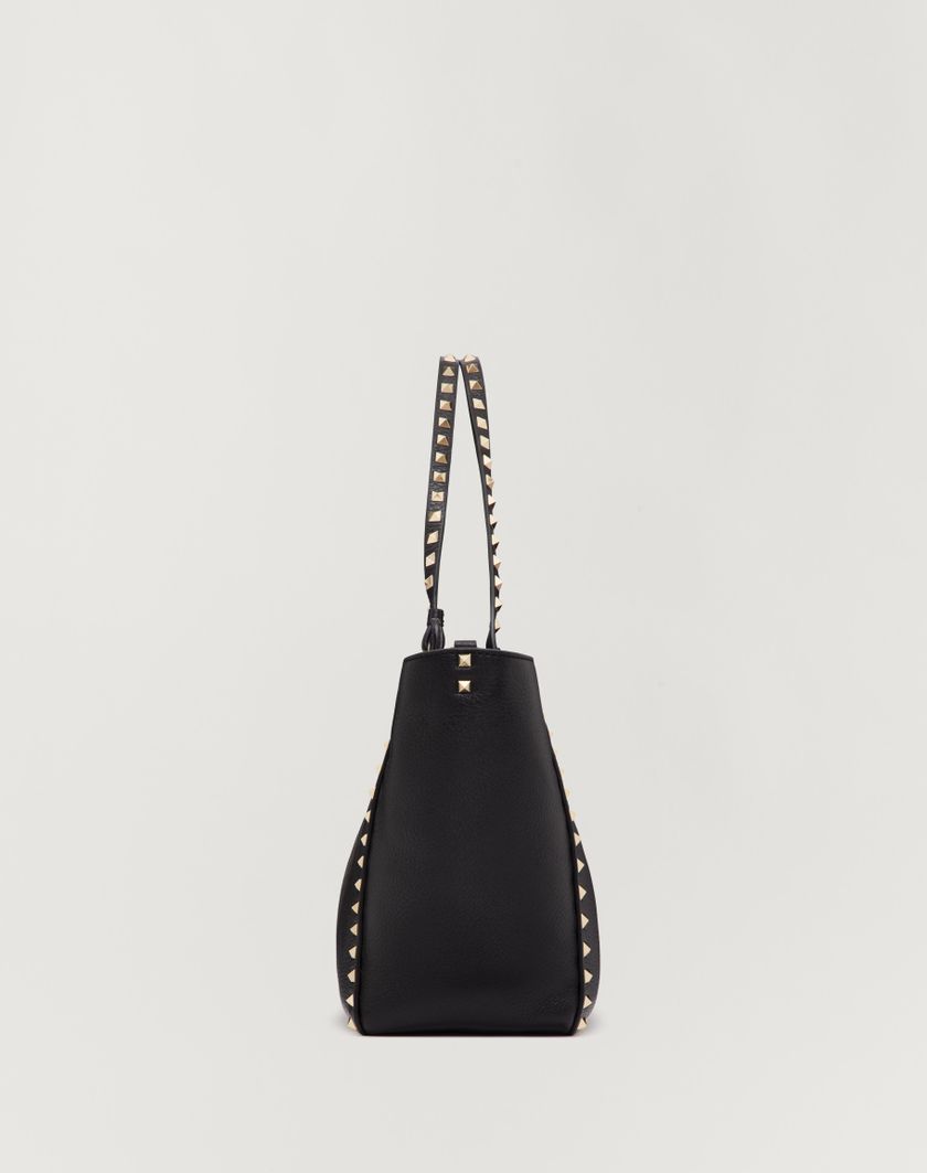 Valentino Handbags Borsa Media Rockstud In Vitello Granato per Donna in Nero | Valentino IT Nuovo