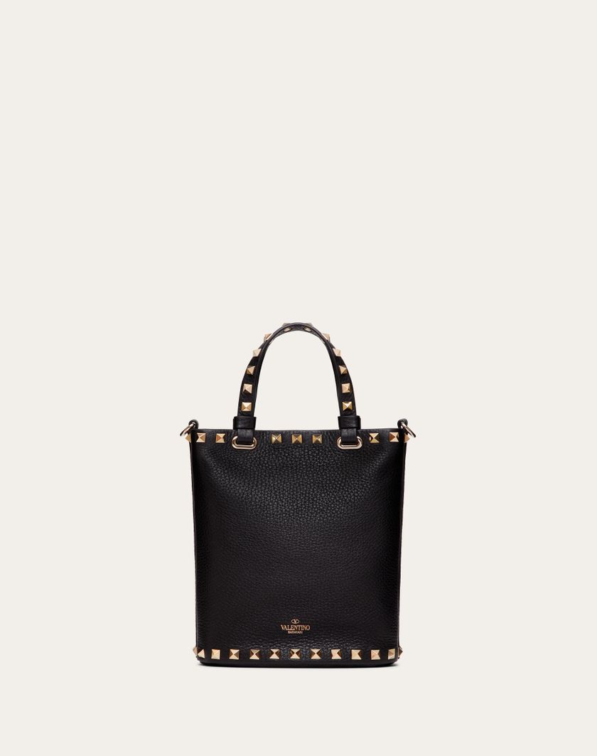 Valentino Handbags Pouch Con Tracolla Rockstud In Vitello Granato per Donna in Nero | Valentino IT Promozione