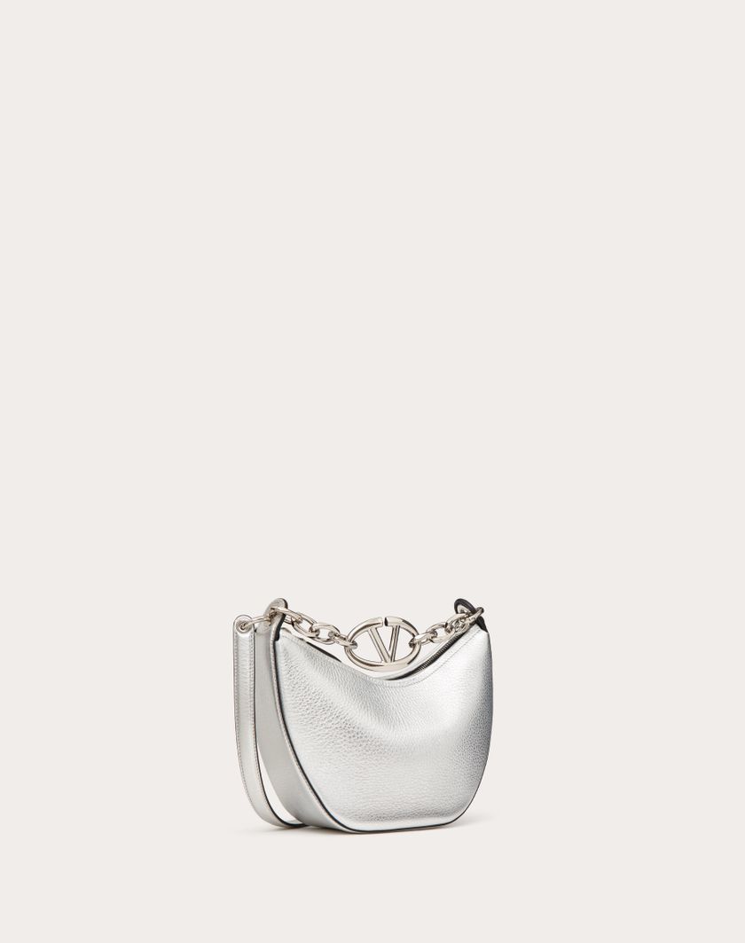 Valentino Handbags Mini Hobo Vlogo Moon Bag In Vitello Granato Metallizzato Con Catena per Donna in Argento | Valentino IT Novità