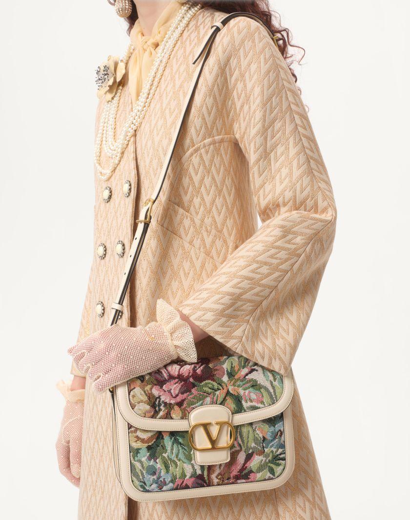 Valentino Handbags Cappotto In Lurex Jacquard Toute La V per Donna in Betulla/oro | Valentino IT Vendita Economica