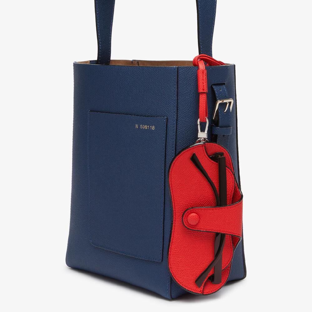Valextra Porta occhiali da Donna con tracolla in Pelle Rossa | Valextra Presa