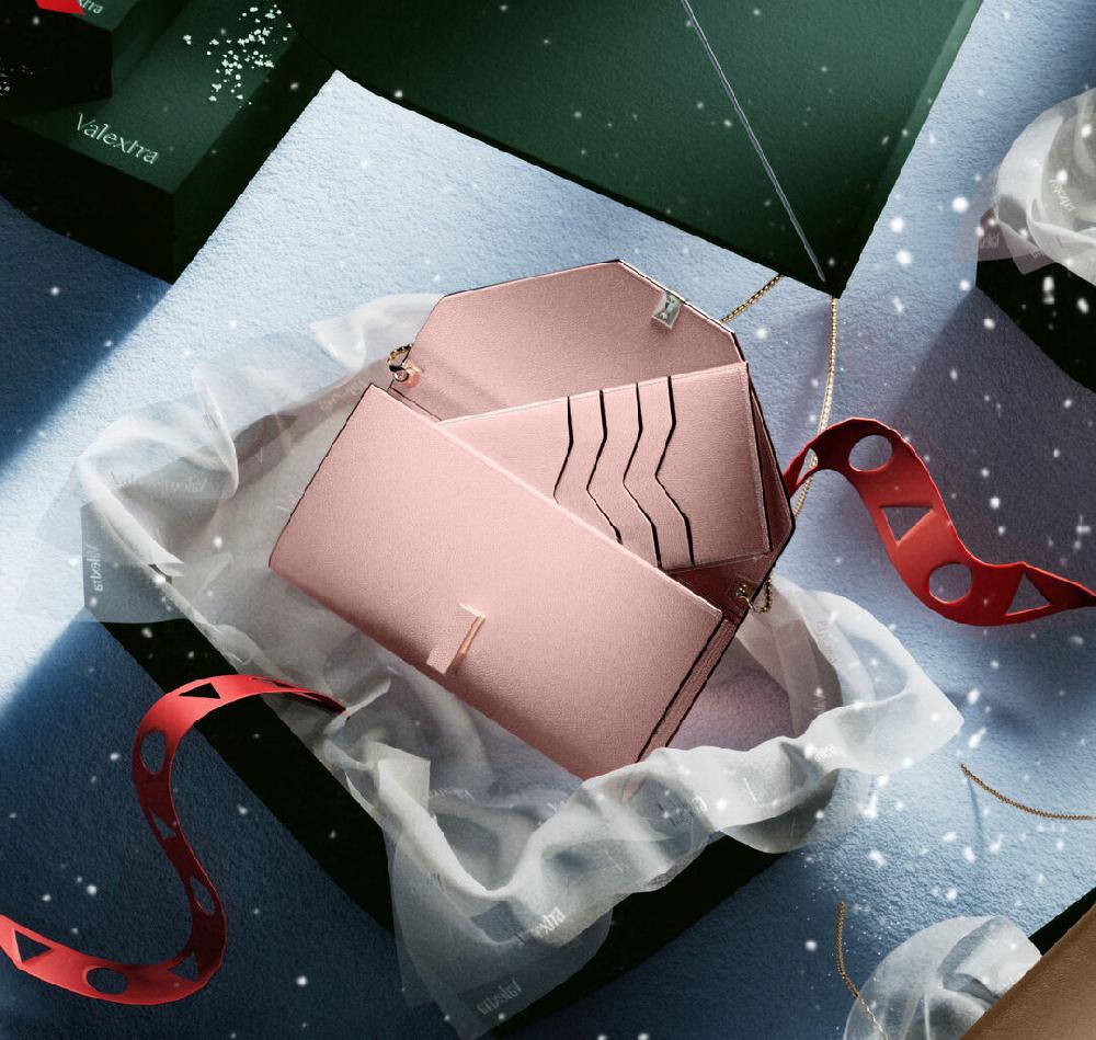 Valextra Portafoglio grande in Pelle Rosa | Valextra Iside Online