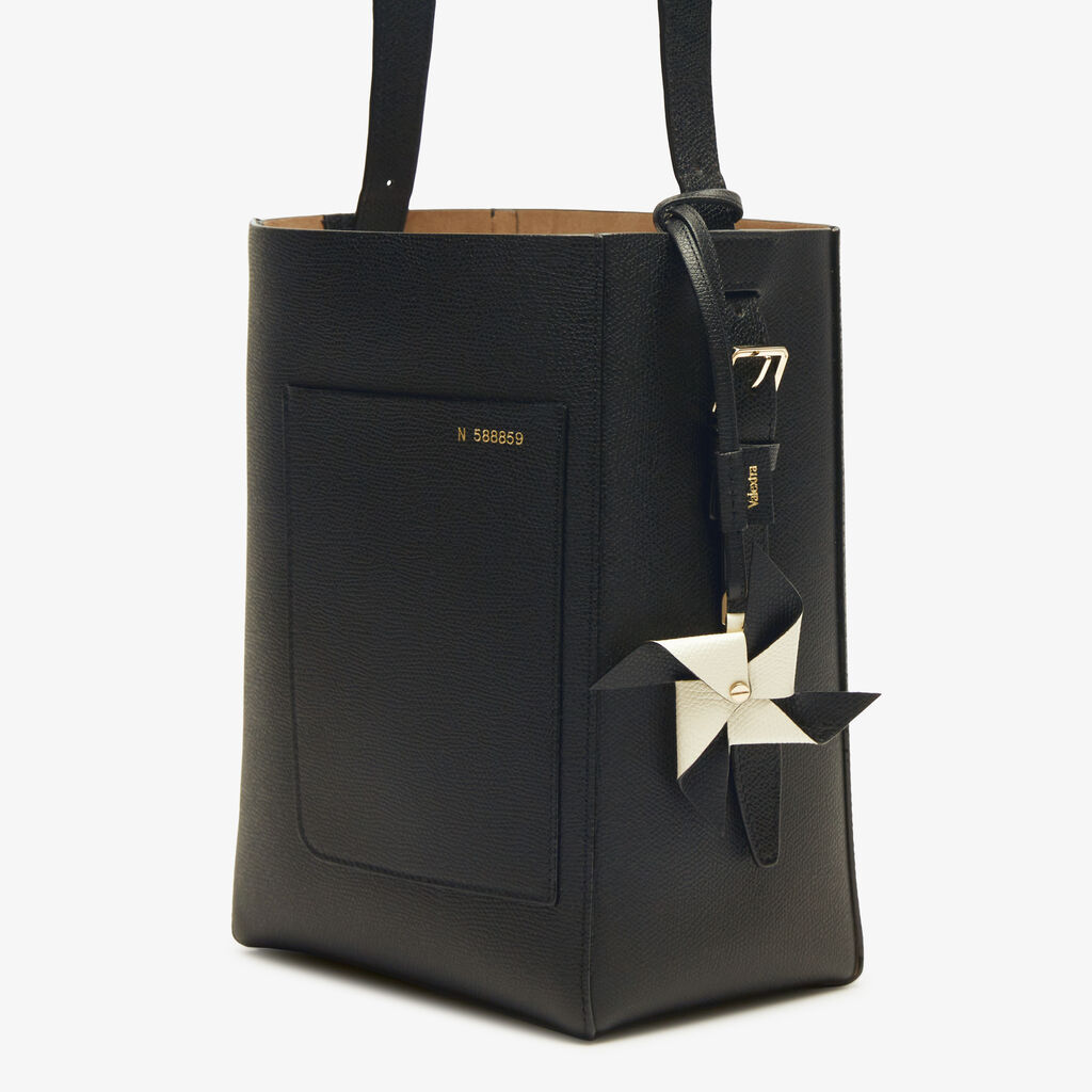 Valextra Charm Girandola | Pelle di vitello Millepunte | Nero/Bianco Pergamena | Valextra In Vendita