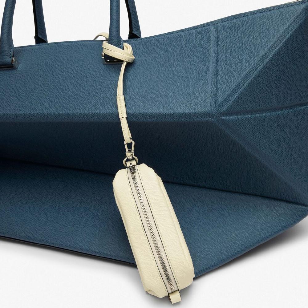 Valextra Micro beauty-case/Micro bag in Pelle Bianca | Valextra Lightning offer