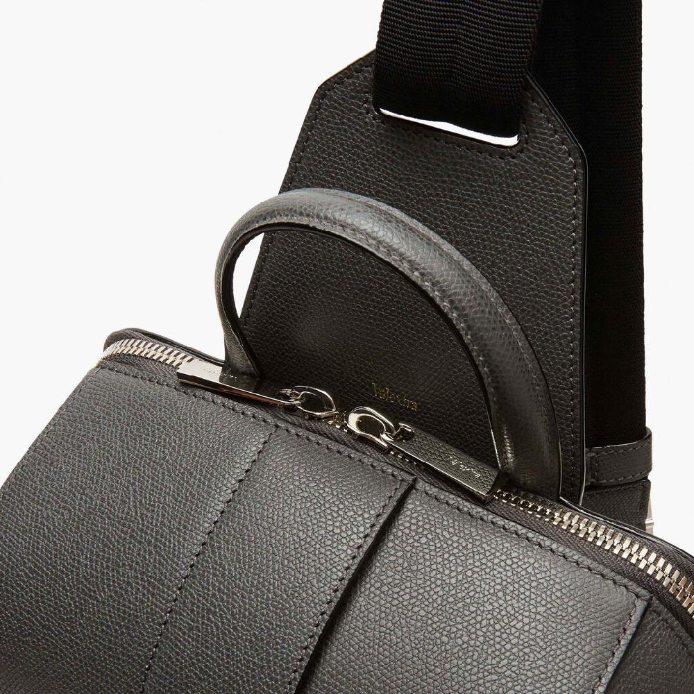 Valextra Zaino monospalla elegante in Pelle Grigia | Valextra V-Line Prezzo Ridotto