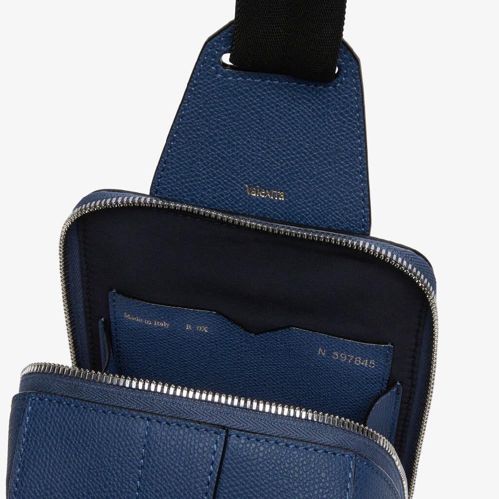 Valextra Zaino monospalla Uomo in Pelle Blu Zaffiro | Valextra V-Line Promozione