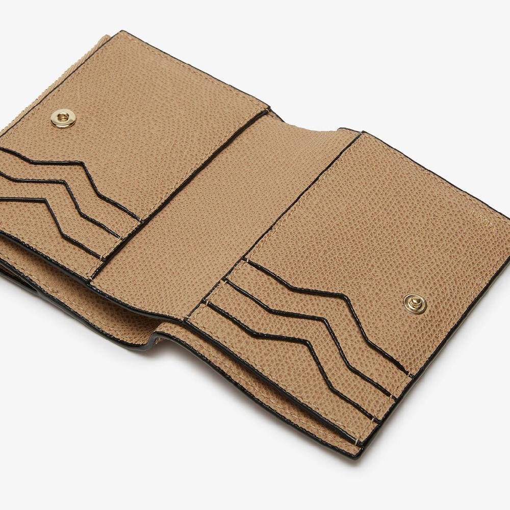 Valextra Portafoglio bifold con bottone di Lusso in Pelle Beige | Valextra Promozione
