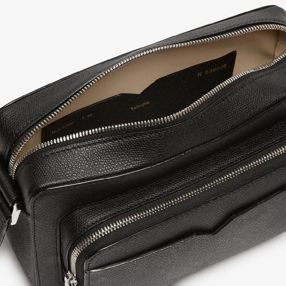 Valextra Borsa compatta Reporter in Pelle Nera | Valextra V-Line In Linea