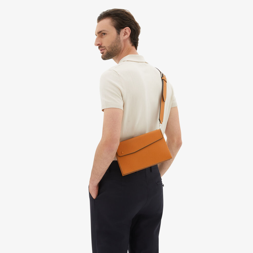 Valextra Borsa marsupio da Uomo in Pelle Marrone | Valextra Pocket Nuovo