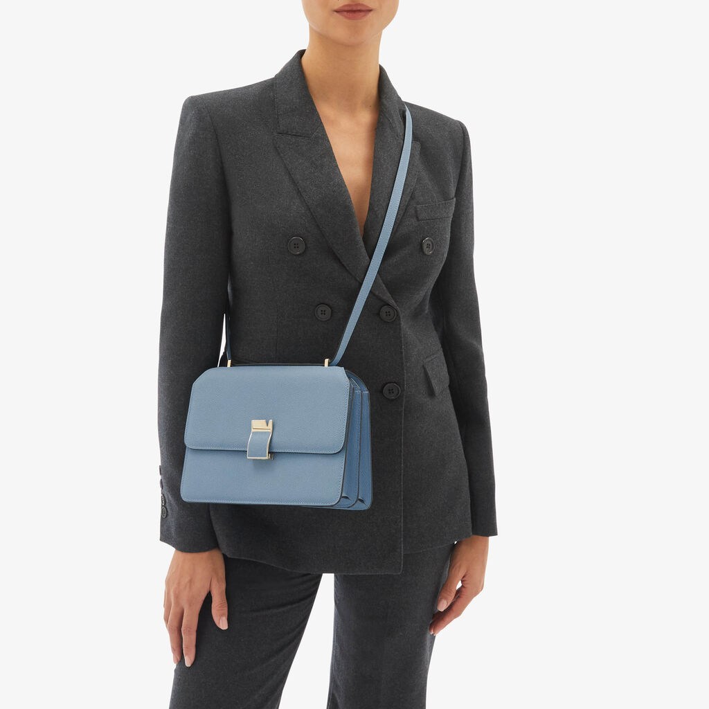Valextra Borsa tracolla da Donna di Lusso in Pelle Azzurra | Valextra Italy